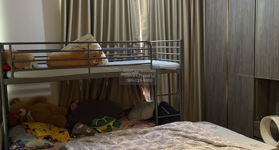 For rent 2 bedrooms condo in Sathon, Bangkok