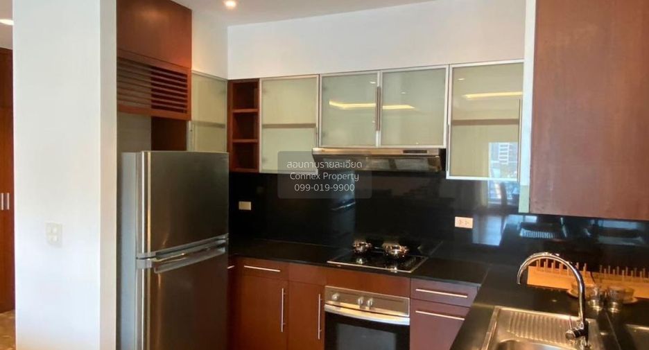 For rent 3 bedrooms condo in Pathum Wan, Bangkok