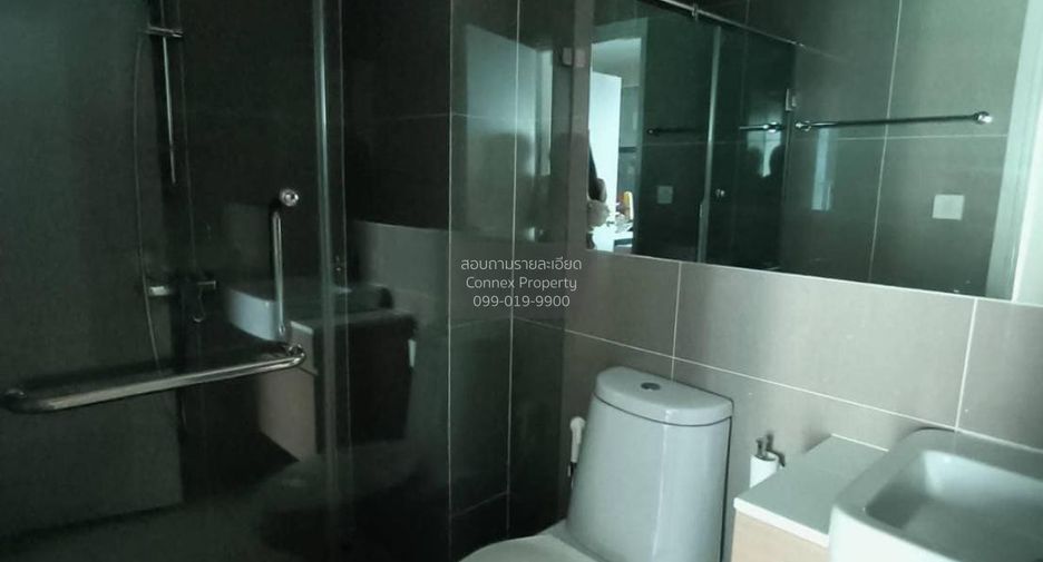 For rent 2 bedrooms condo in Huai Khwang, Bangkok