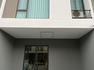 For rent 3 bedrooms townhouse in Bang Phli, Samut Prakan