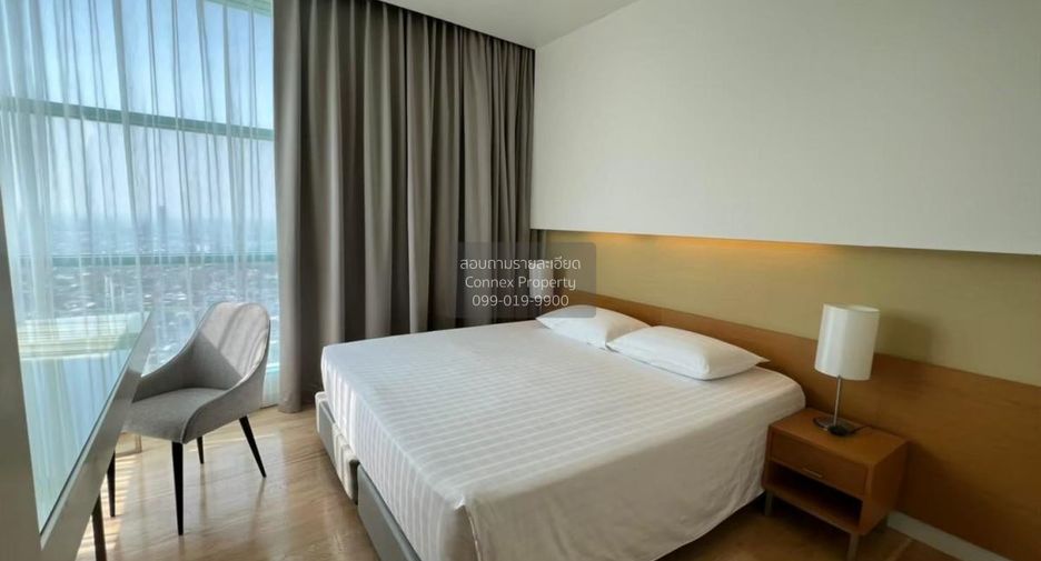 For rent 3 bedrooms condo in Bang Kho Laem, Bangkok