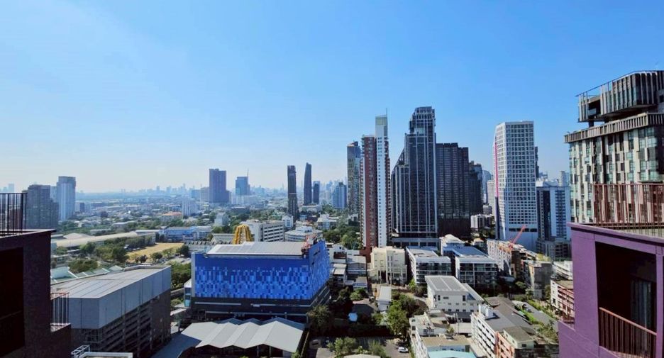 For rent 1 bed condo in Khlong Toei, Bangkok
