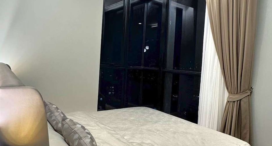 For rent 2 bedrooms condo in Watthana, Bangkok