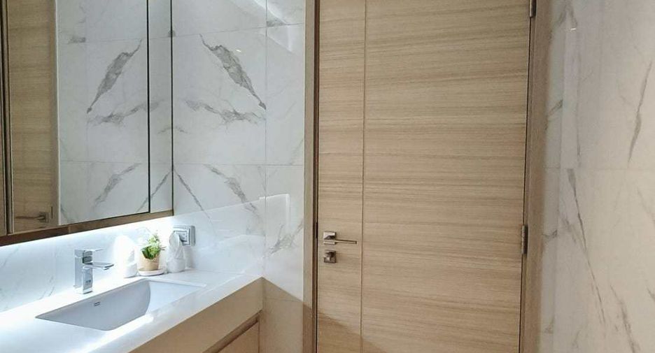 Condo en alquiler de 2 habitaciones en Mueang Samut Prakan, Samut Prakan