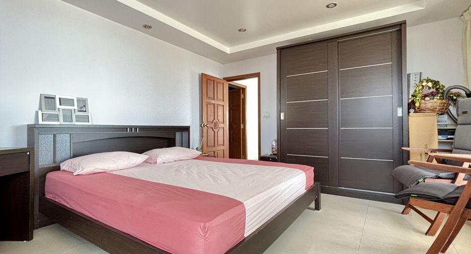 For sale 2 ベッドルーム condo in Bang Lamung, Chonburi