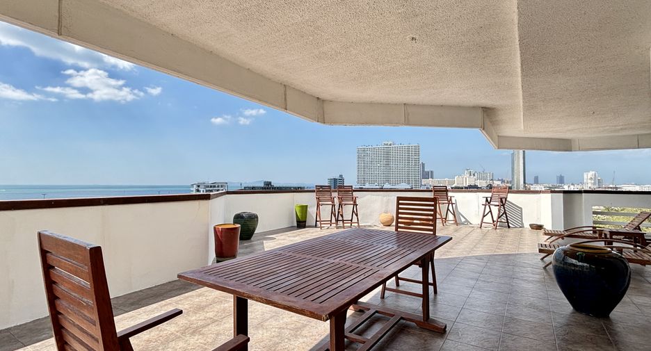 For sale 2 ベッドルーム condo in Bang Lamung, Chonburi