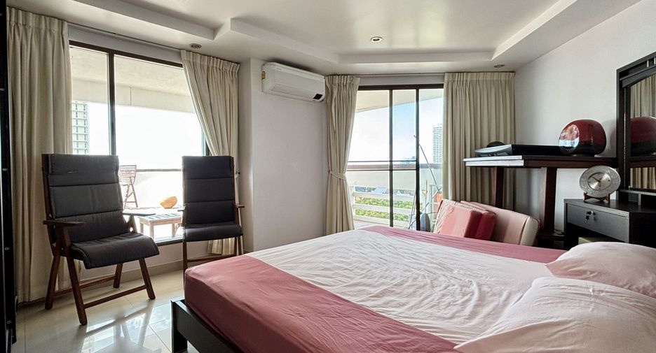 For sale 2 ベッドルーム condo in Bang Lamung, Chonburi