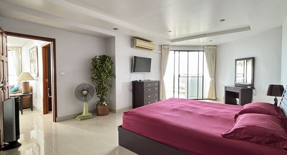 For sale 2 ベッドルーム condo in Bang Lamung, Chonburi