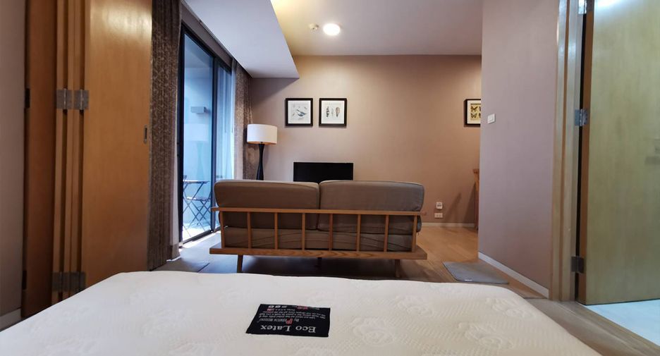For sale 1 bed condo in Watthana, Bangkok