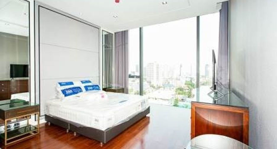 For rent and for sale 2 bedrooms condo in Khlong Toei, Bangkok