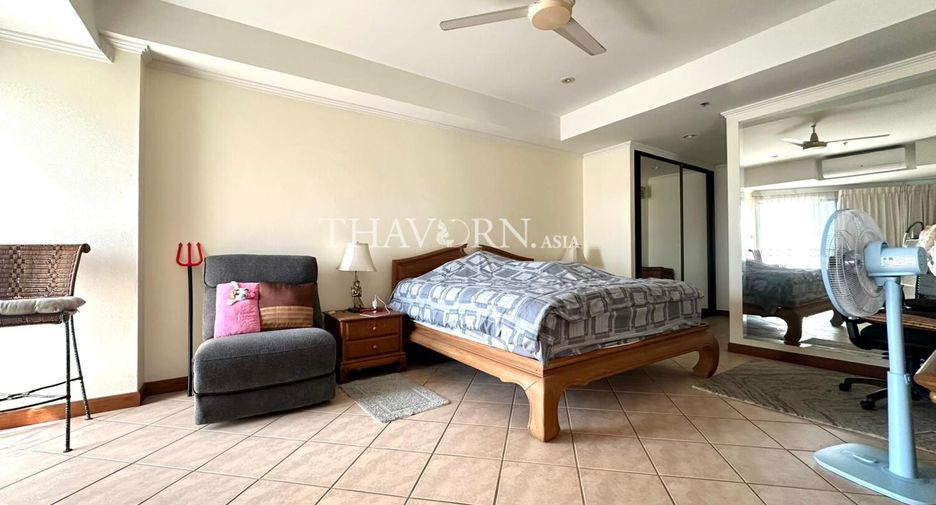 For sale 2 ベッドルーム condo in Bang Lamung, Chonburi