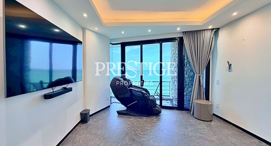 For sale 2 bedrooms condo in Bang Lamung, Chonburi