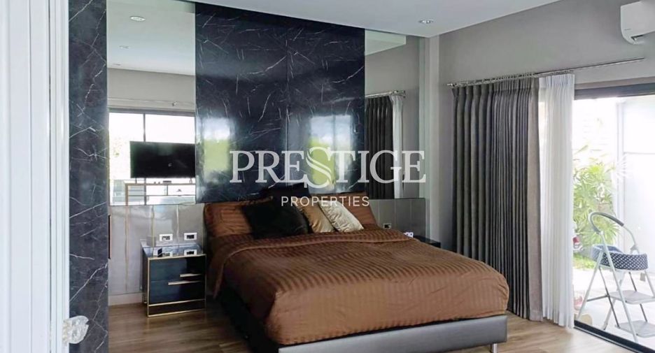 Casa en venta y en alquiler de 3 habitaciones en Bang Lamung, Chonburi