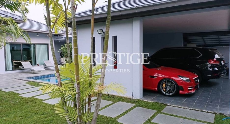 Casa en venta y en alquiler de 3 habitaciones en Bang Lamung, Chonburi
