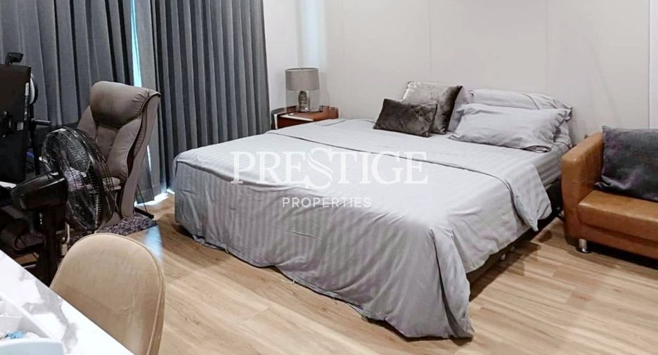 Casa en venta y en alquiler de 3 habitaciones en Bang Lamung, Chonburi
