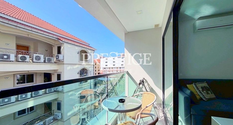 For rent 2 bedrooms condo in Bang Lamung, Chonburi