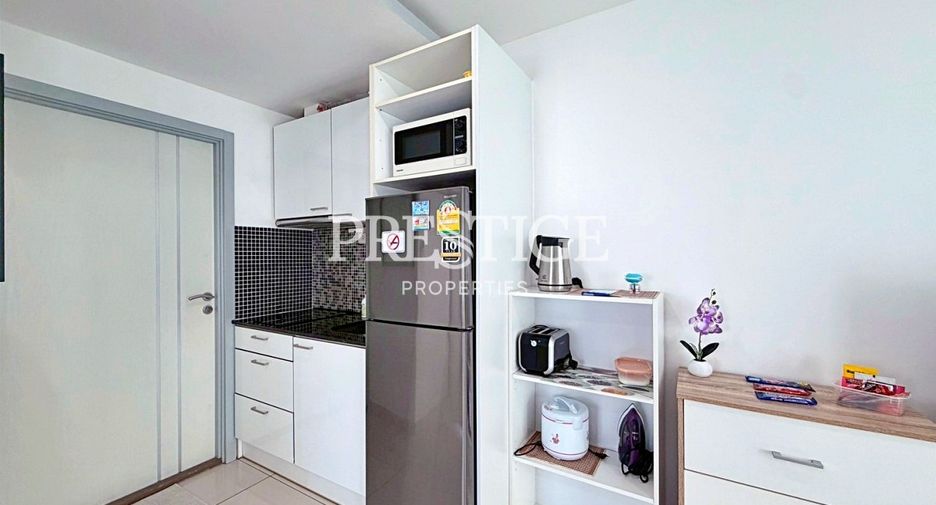 For rent 2 bedrooms condo in Bang Lamung, Chonburi
