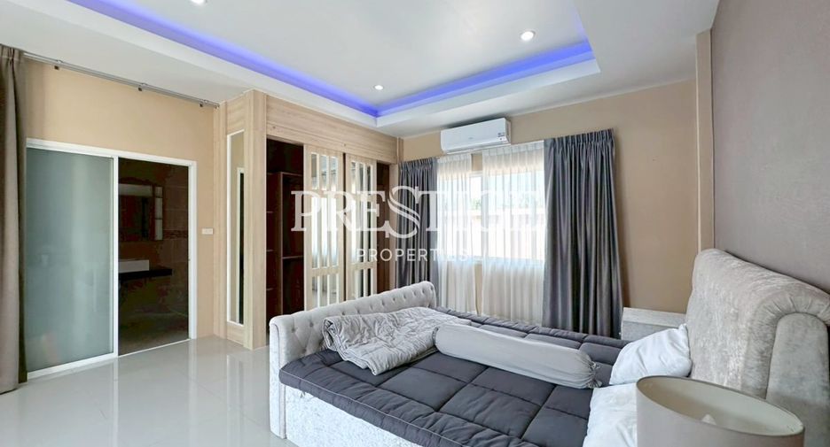 For sale 3 bedrooms house in Bang Lamung, Chonburi