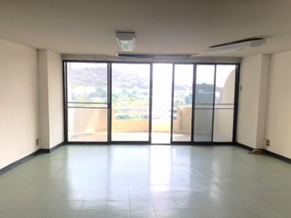 À vendre 20 chambres condo à Si Racha, Chonburi