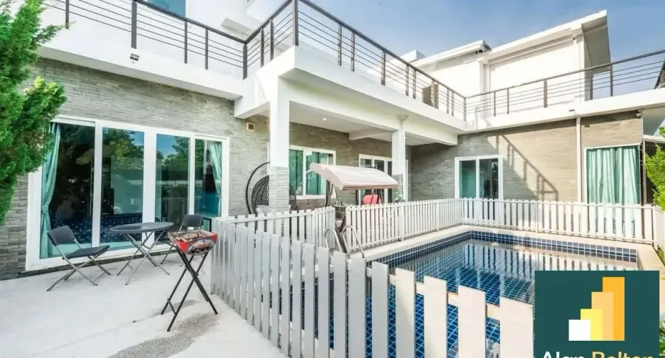 À vendre 4 chambres maison à Ban Bueng, Chonburi