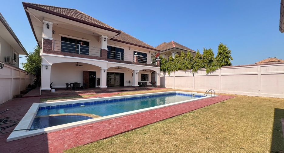 Haus zum Kauf mit 4 Zimmer in Ban Bueng, Chonburi