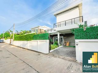 For sale 4 bedrooms house in Ban Bueng, Chonburi