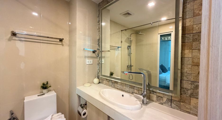 Condo en alquiler de 1 habitaciones en Bang Lamung, Chonburi