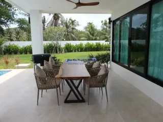 À vendre 3 chambres maison à Pran Buri, Prachuap Khiri Khan