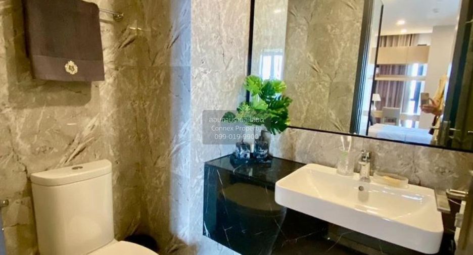For rent 1 bed condo in Khlong Toei, Bangkok