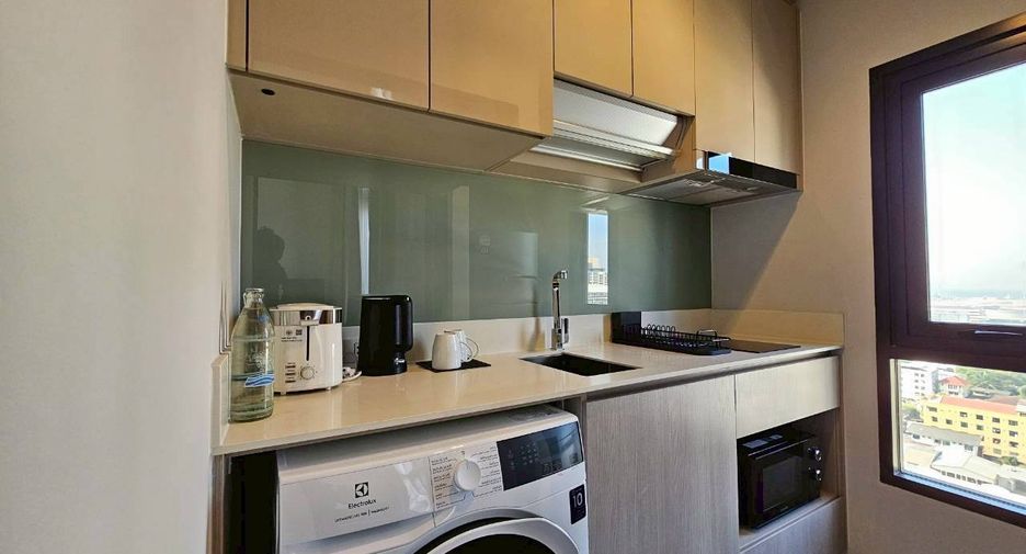 Condo en alquiler de 1 habitaciones en Phra Khanong, Bangkok