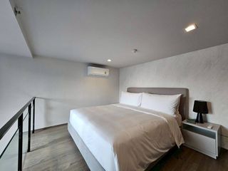 À louer 1 chambre condo à Phra Khanong, Bangkok