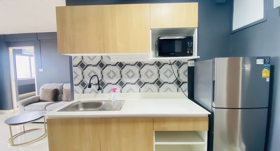 For sale 1 bed condo in Bang Lamung, Chonburi