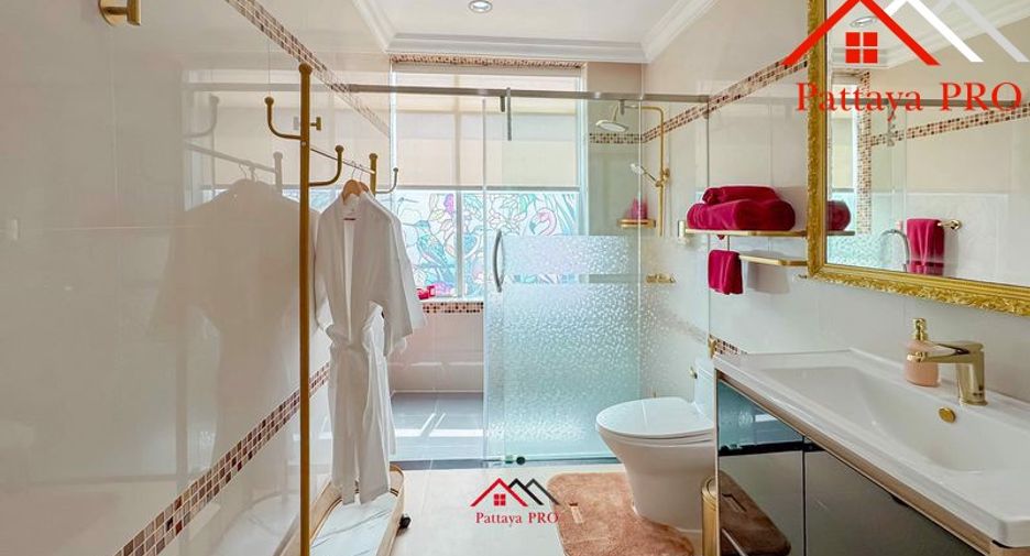 For sale 2 bedrooms condo in Bang Lamung, Chonburi