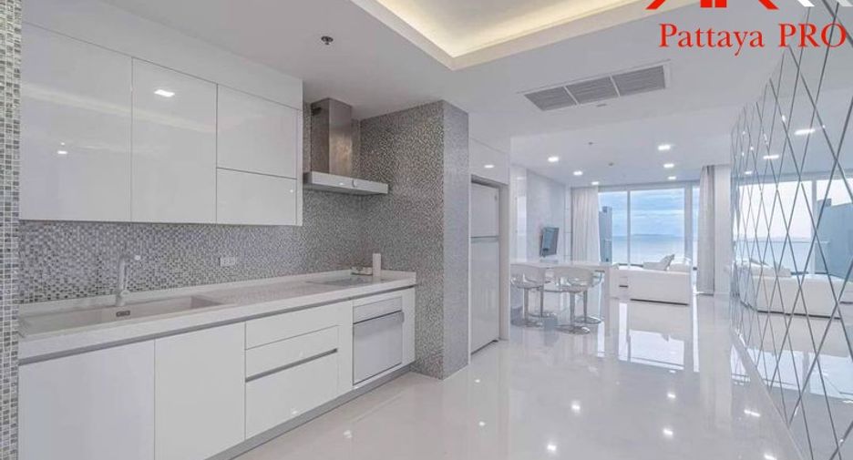 Condo en venta de 3 habitaciones en Sattahip, Chonburi