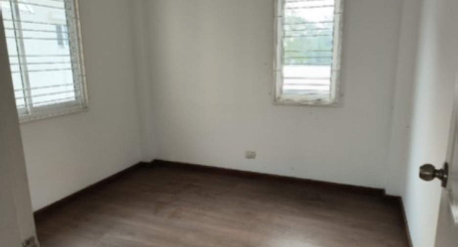 À vendre 3 chambres maison à Bang Khae, Bangkok