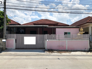 À vendre 3 chambres maison à Pluak Daeng, Rayong