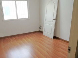 Casa adosada en venta de 5 habitaciones en Khan Na Yao, Bangkok