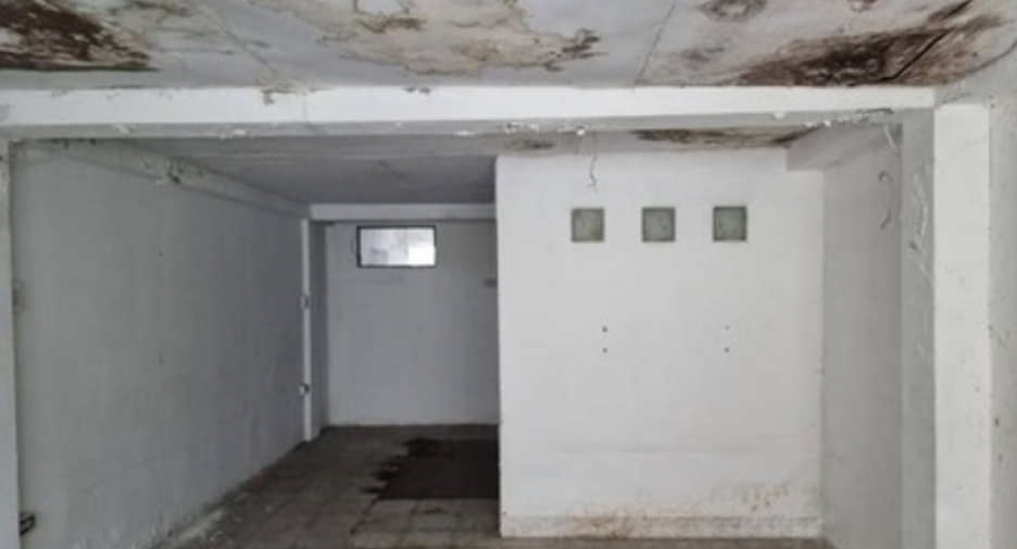 For sale 1 bed retail Space in Yan Nawa, Bangkok