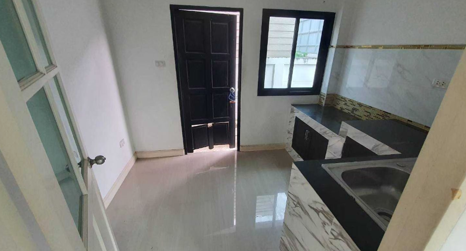 ขาย 2 ห้องนอน บ้านเดี่ยว ใน พานทอง, ชลบุรี