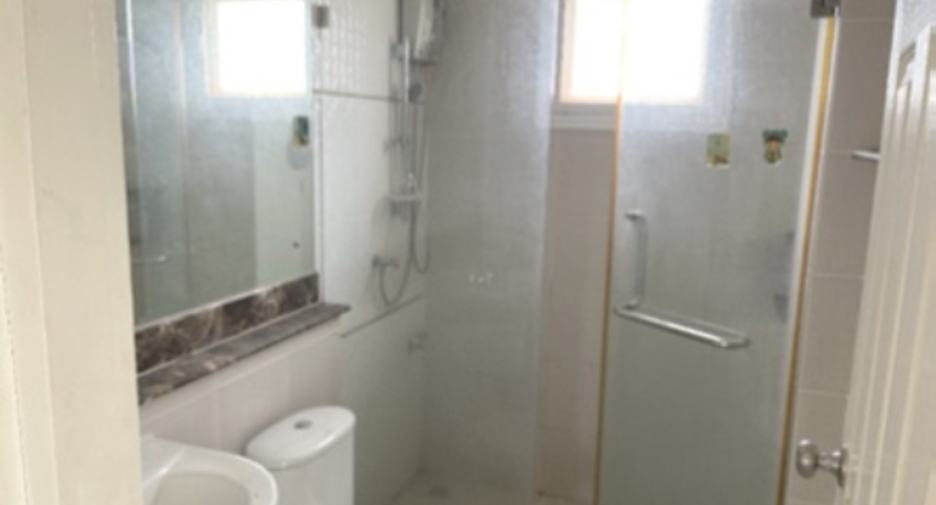 À vendre 1 chambre maison à Bang Khun Thian, Bangkok