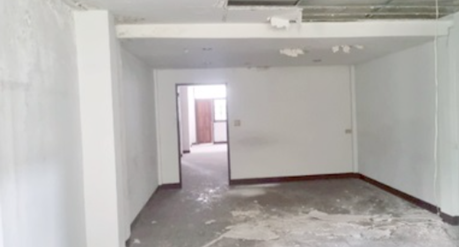 For sale 7 bedrooms retail Space in Yan Nawa, Bangkok