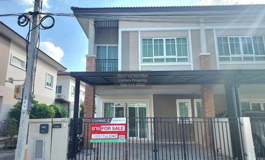 For sale 3 bedrooms townhouse in Khlong Sam Wa, Bangkok