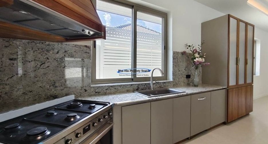 À vendre 3 chambres maison à Sam Roi Yot, Prachuap Khiri Khan