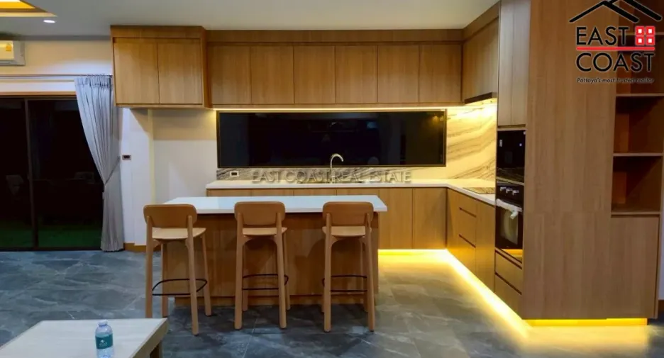 For rent and for sale 3 bedrooms house in Bang Lamung, Chonburi