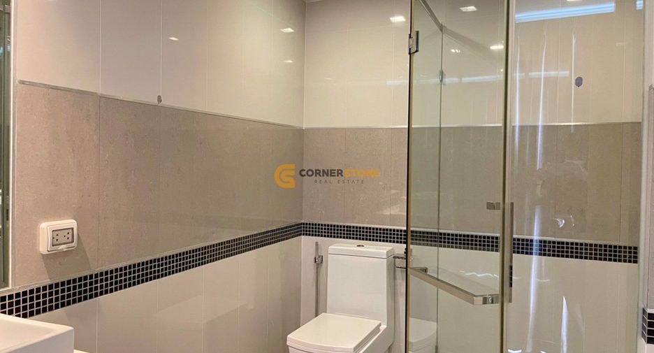 Condo en alquiler de 2 habitaciones en North Pattaya, Pattaya