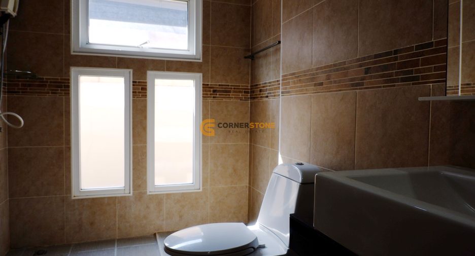 For rent and for sale 3 bedrooms house in Bang Lamung, Chonburi