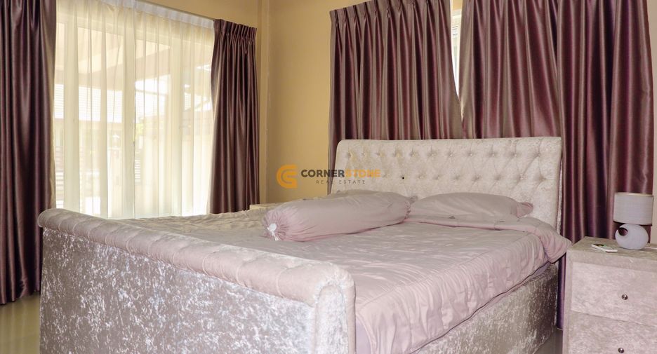 For rent and for sale 3 bedrooms house in Bang Lamung, Chonburi