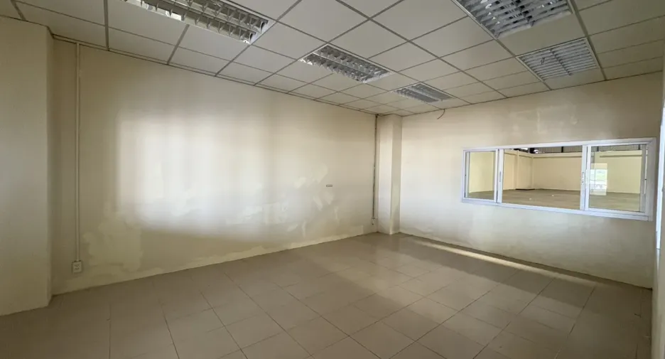 For rent warehouse in Bang Bo, Samut Prakan