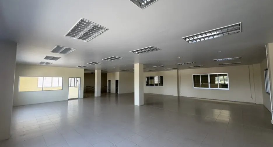 For rent warehouse in Bang Bo, Samut Prakan