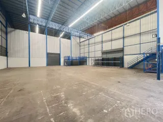 Almacén en alquiler en Phra Pradaeng, Samut Prakan
